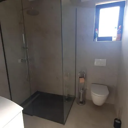 Villa *